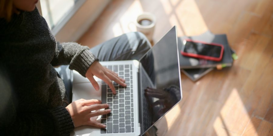 woman on laptop estate planning.